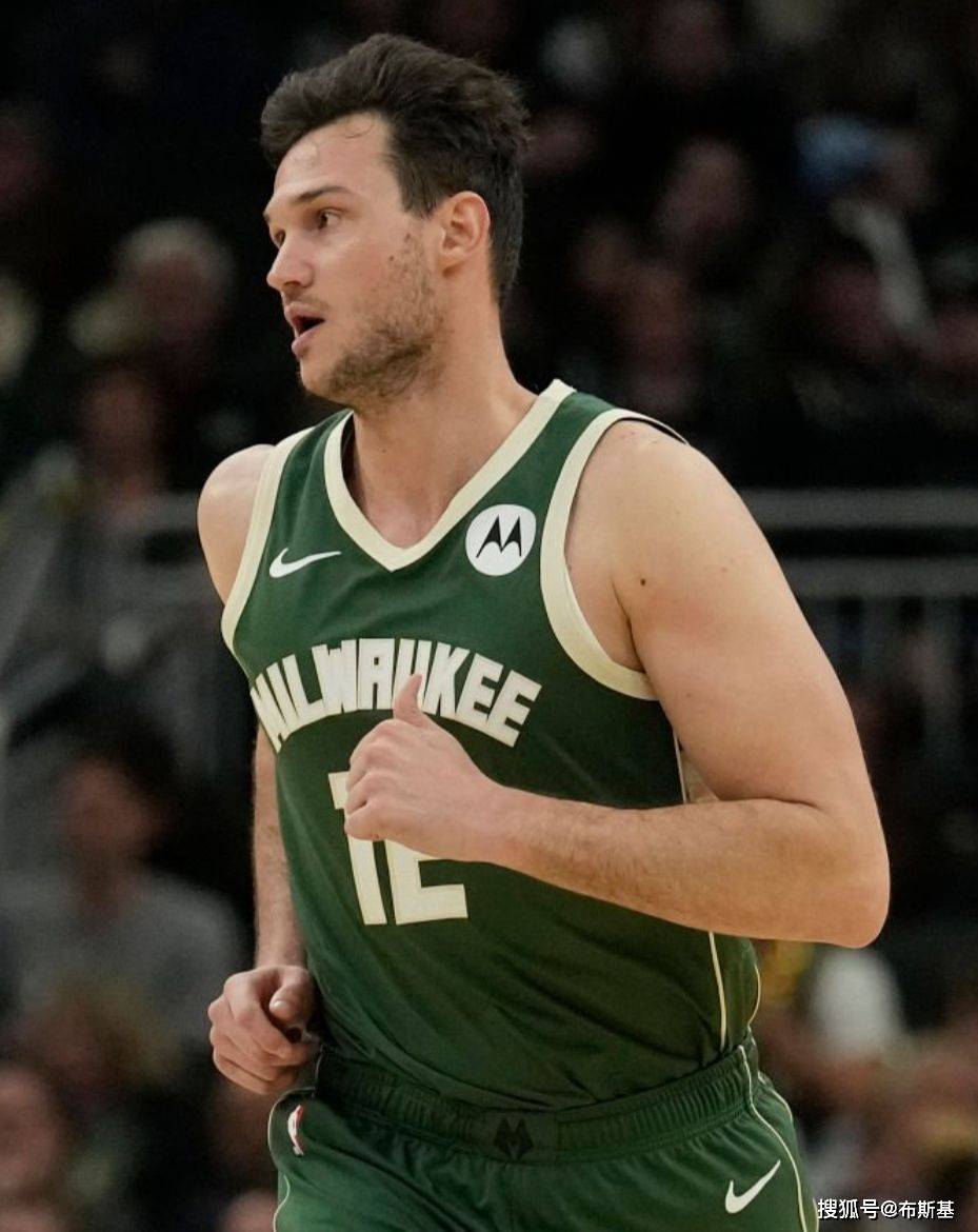 步行者强势雄鹿,加里纳利打破历史纪录的简单介绍 步行者强势雄鹿,加里纳利打破历史纪录的简单介绍