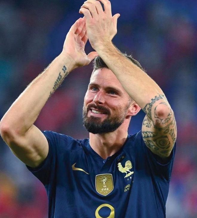 开云体育在线-法国队翻盘印尼队，黄鸭组合统治全场