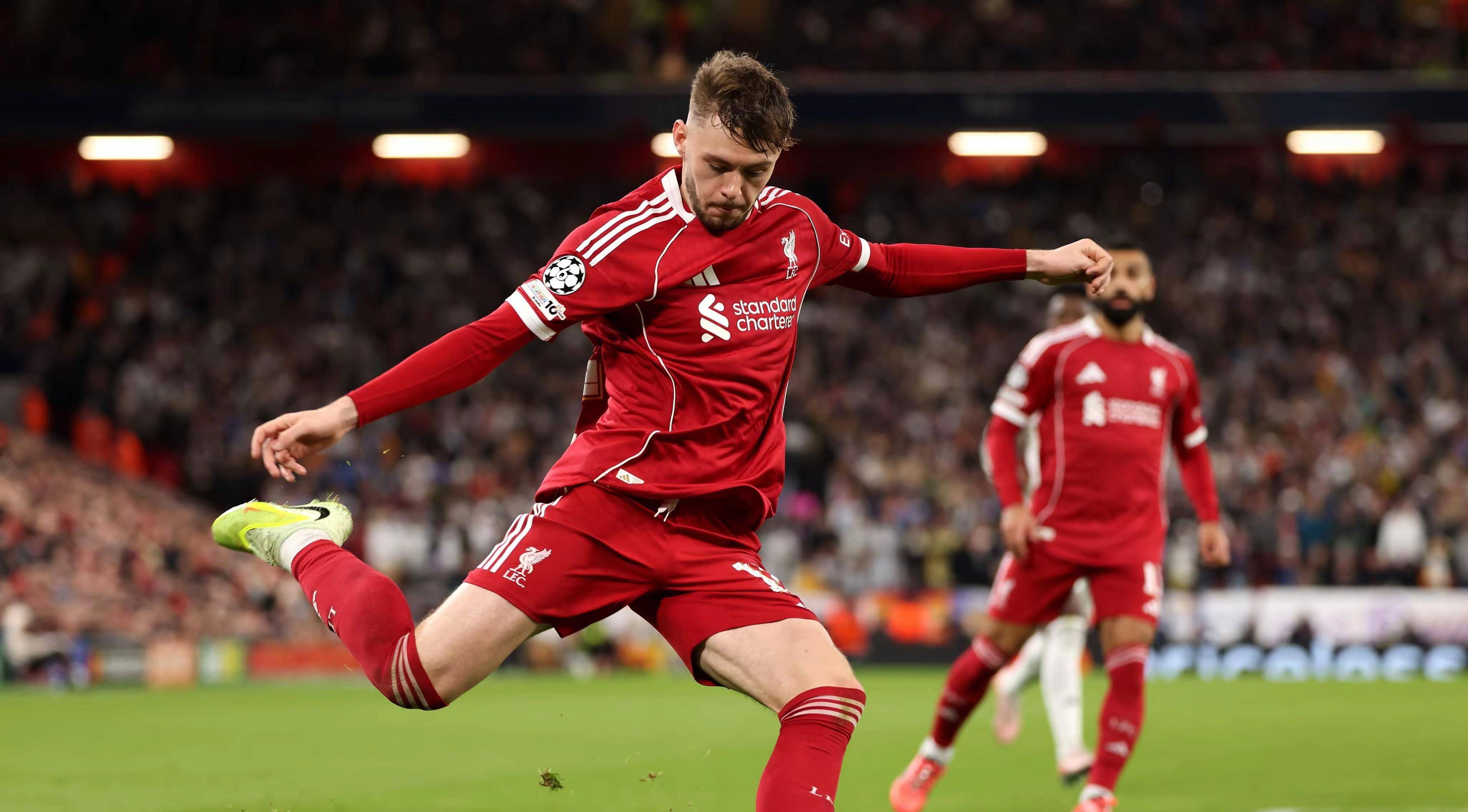 中国鏖战利物浦，姆巴佩点燃赛场