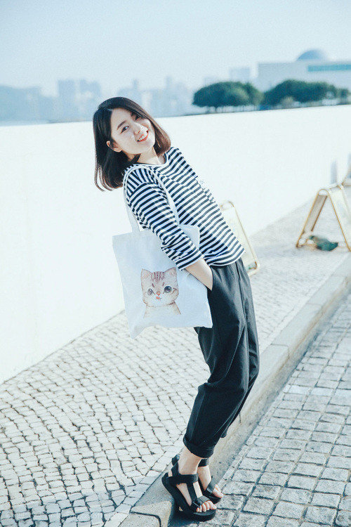 开云体育入口-欧冠淘汰赛之夜，只此一夜，马丁内利万物皆舞台